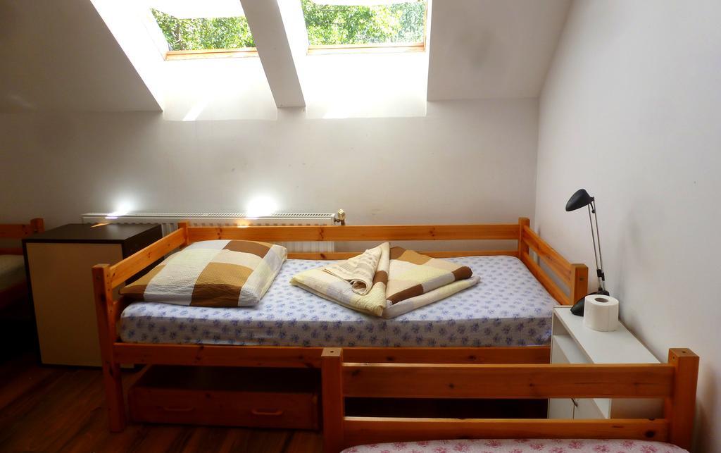 Hostel Romzsa Todor Kollegium Segedín Exteriér fotografie