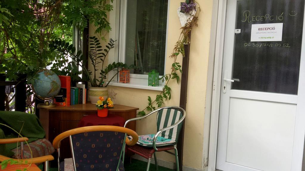 Hostel Romzsa Todor Kollegium Segedín Exteriér fotografie